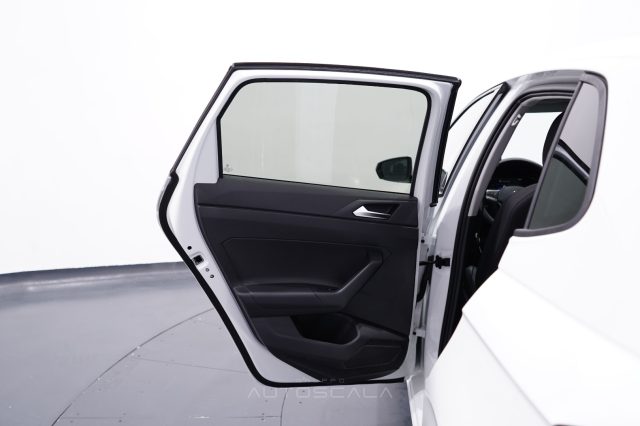 VOLKSWAGEN Polo usata, con Sensore di luce