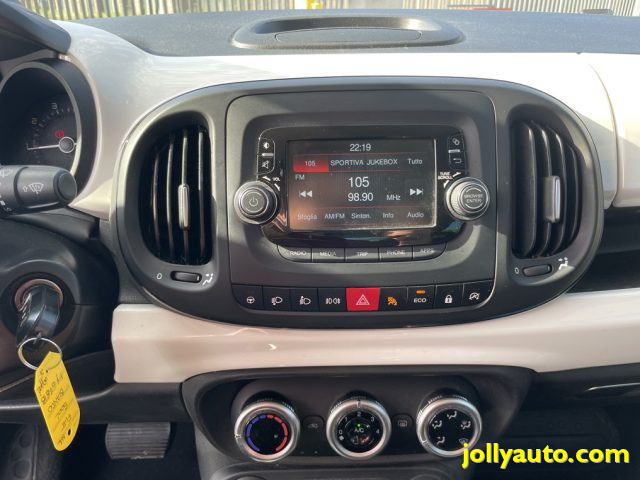 FIAT 500L usata, con Touch screen