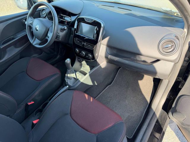 RENAULT Clio usata, con Autoradio