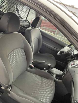 PEUGEOT 206 usata, con Climatizzatore