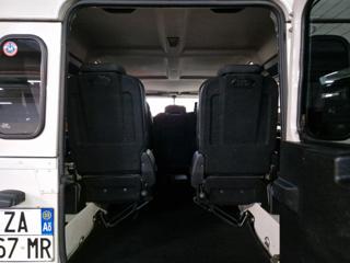 LAND ROVER Defender usata, con Luci diurne