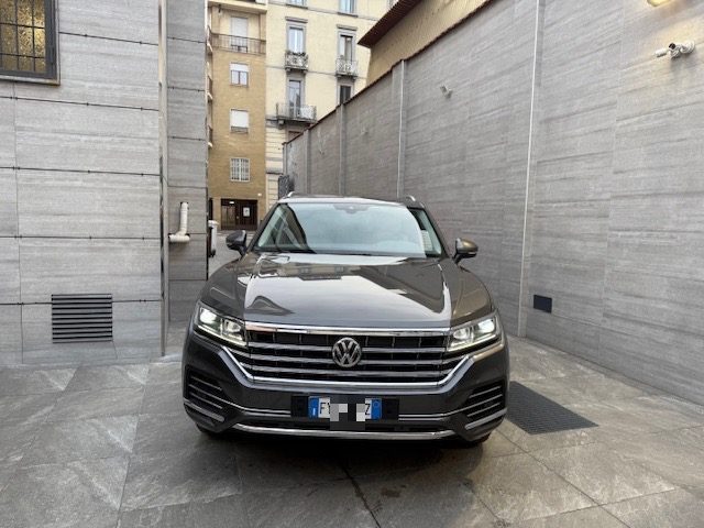 VOLKSWAGEN Touareg usata, con Airbag laterali