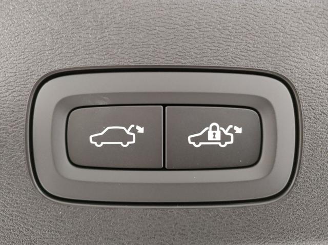 VOLVO V60 usata, con Sensori di parcheggio posteriori
