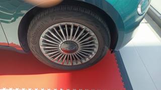 FIAT 500e usata, con Autoradio