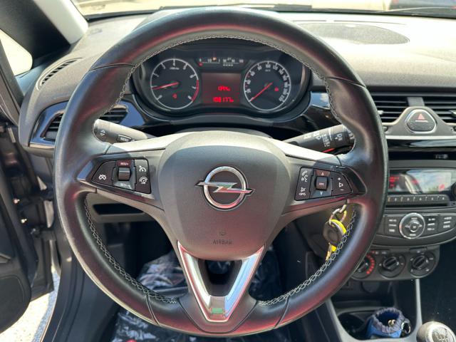 OPEL Corsa usata, con Autoradio