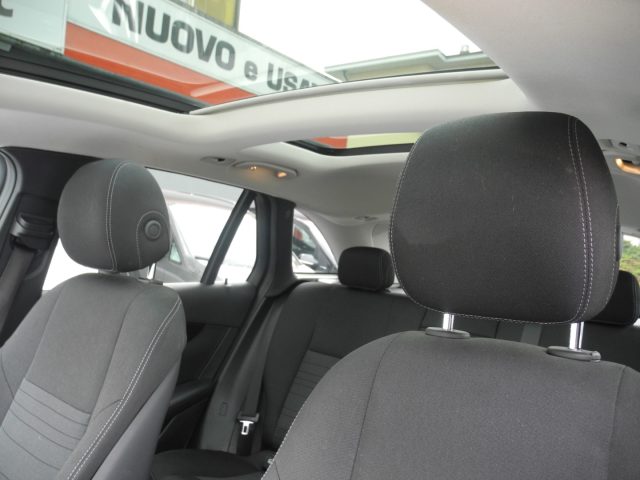 MERCEDES-BENZ GLC 220 usata, con Climatizzatore automatico, 3 zone