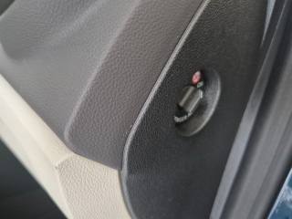 RENAULT Captur usata, con Touch screen
