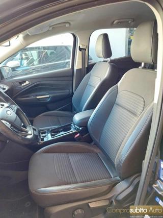 FORD Kuga usata, con Sedile posteriore sdoppiato