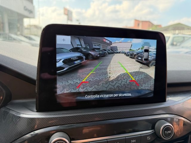 FORD Kuga usata, con Sistema di navigazione