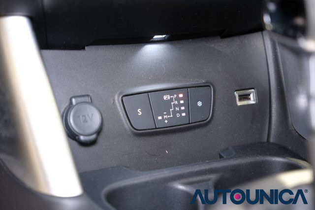CITROEN C3 Aircross usata, con Isofix