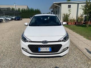 HYUNDAI i20 usata, con Cerchi in lega