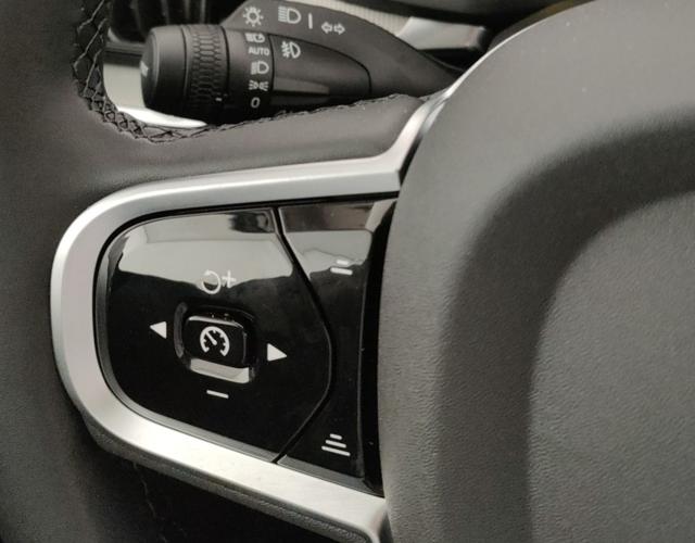 VOLVO V60 usata, con Sedili riscaldati