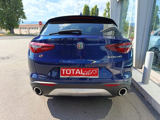 ALFA ROMEO Stelvio usata, con Cerchi in lega