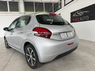 PEUGEOT 208 usata, con Airbag laterali