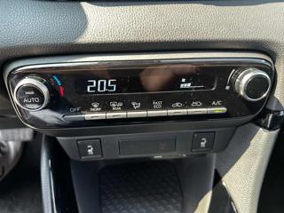 TOYOTA Yaris usata, con Fendinebbia