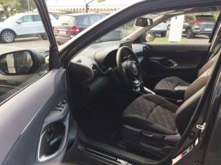 TOYOTA Yaris Cross usata, con Controllo automatico clima