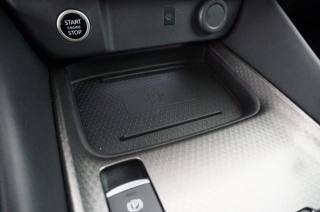 NISSAN Qashqai usata, con Fari LED