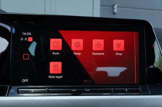 VOLKSWAGEN Golf Variant usata, con Volante multifunzione