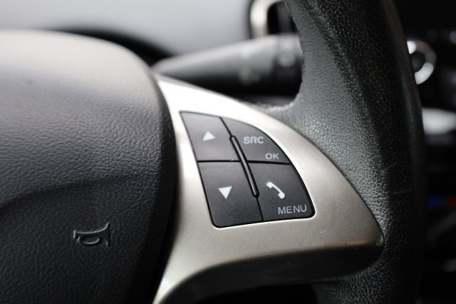 LANCIA Ypsilon usata 33