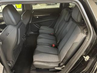 PEUGEOT 5008 usata, con Fendinebbia