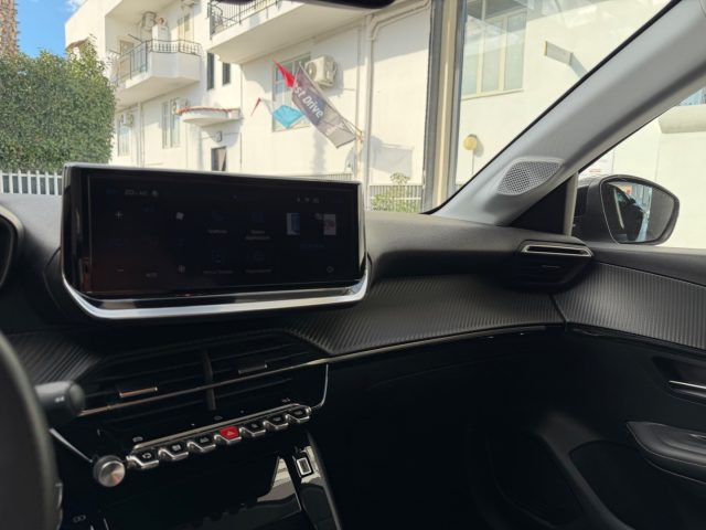 PEUGEOT 208 usata, con Bluetooth