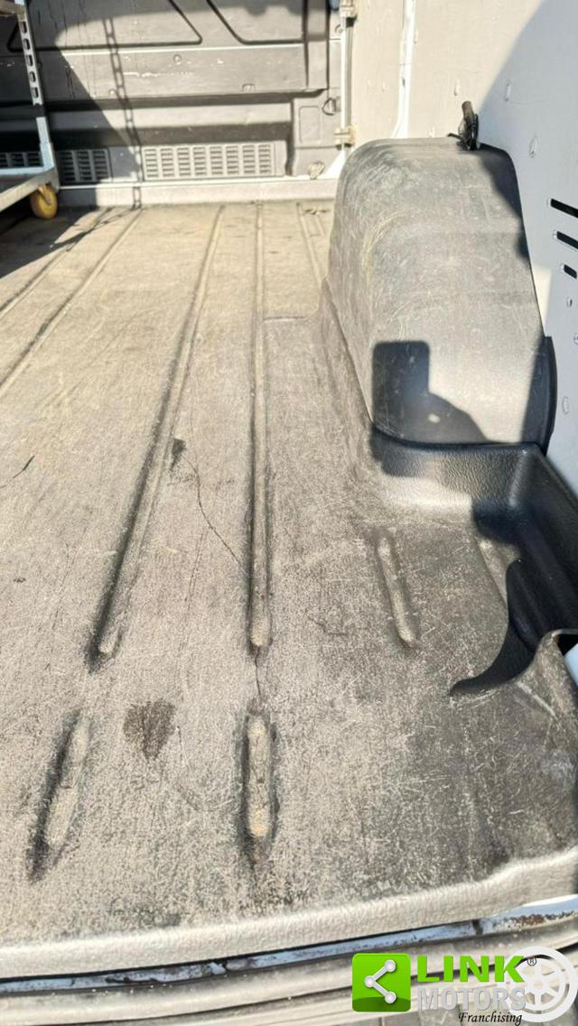 FORD Transit usata, con Controllo automatico clima