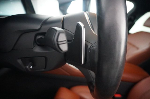 BMW X6 usata, con USB