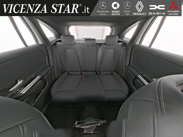 MERCEDES-BENZ GLA 200 usata, con Climatizzatore