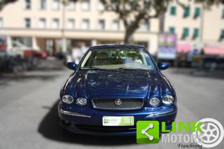 JAGUAR X-Type usata, con Airbag laterali