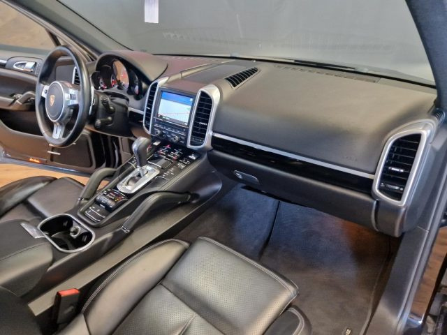 PORSCHE Cayenne usata, con Bracciolo