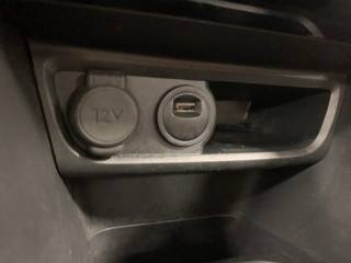 PEUGEOT 2008 usata, con Volante in pelle