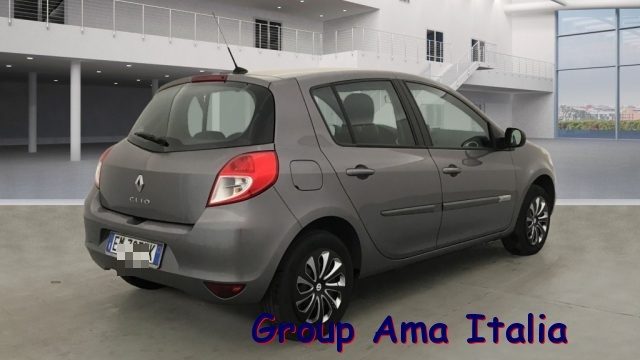 RENAULT Clio usata, con Airbag laterali