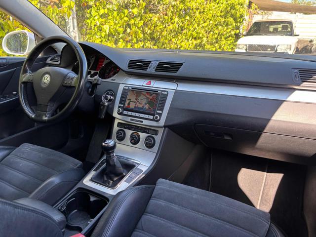 VOLKSWAGEN Passat usata, con Boardcomputer