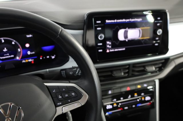 VOLKSWAGEN T-Roc usata, con Fari LED
