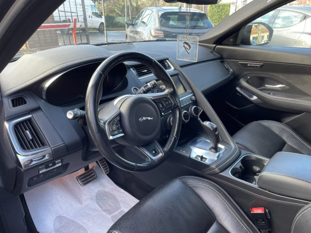 JAGUAR E-Pace usata, con Boardcomputer
