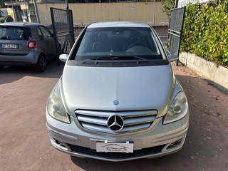 MERCEDES-BENZ B 200 usata, con Airbag