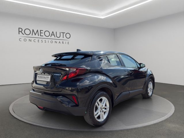 TOYOTA C-HR usata, con Climatizzatore