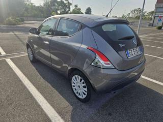 LANCIA Ypsilon usata, con Chiusura centralizzata