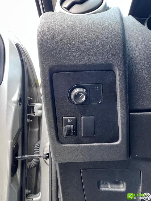 NISSAN Qashqai usata, con Park Distance Control