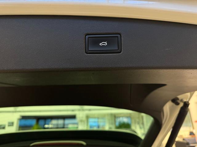 VOLKSWAGEN Tiguan usata, con Boardcomputer