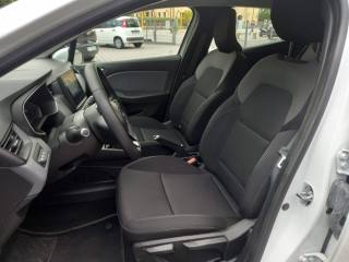 RENAULT Clio usata, con Autoradio