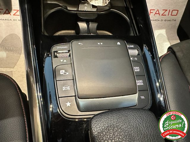 MERCEDES-BENZ GLA 200 usata, con Vetri oscurati