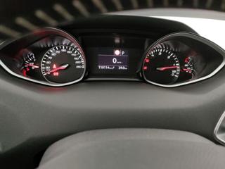 PEUGEOT 308 usata, con Sedile posteriore sdoppiato