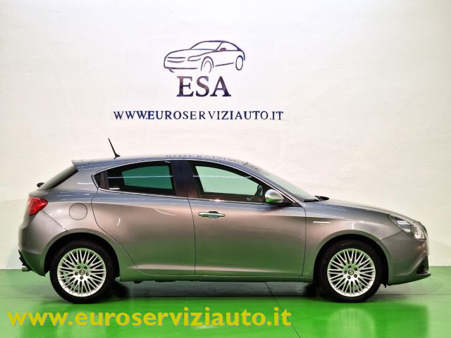 ALFA ROMEO Giulietta usata, con Airbag