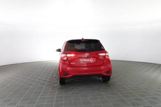 TOYOTA Yaris usata 4