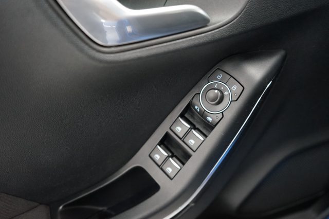 FORD Puma usata, con Riconoscimento dei segnali stradali