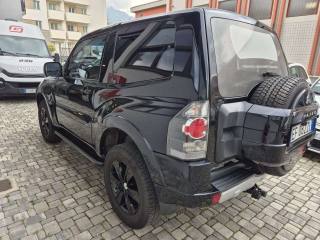 MITSUBISHI Pajero usata 2