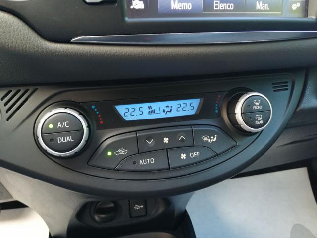 TOYOTA Yaris usata, con Vivavoce