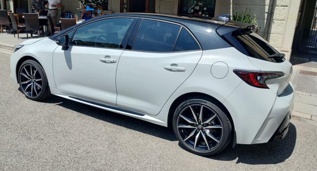 TOYOTA Corolla usata, con Fari Xenon
