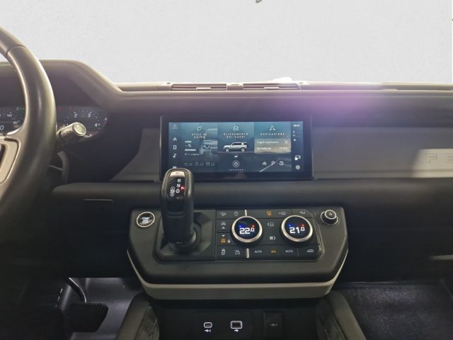 LAND ROVER Defender usata, con Bracciolo